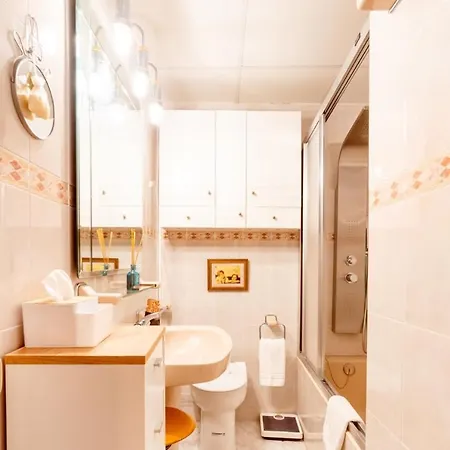 Major By Unik Vacation דירה